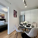 Urban - Soporului 1-3 דירה
